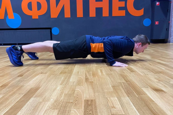 Индийские отжимания: техника выполнения, какие мышцы работают