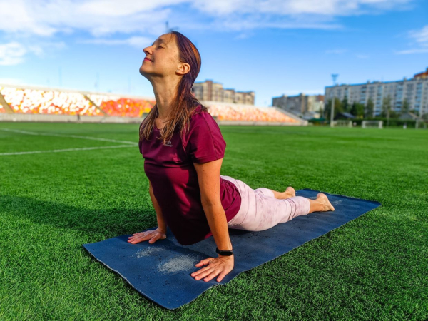Собака мордой вверх: поза в йоге, асана, как правильно делать Собака мордой вверх: поза в йоге, асана, как правильно делать